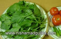 aloo_palak_curry2_582285486.jpg