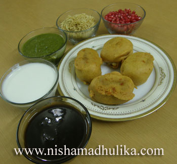 batata_vada_chat_117096472.jpg