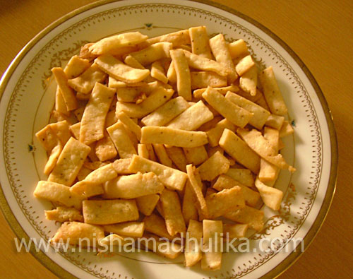 Namakpara Recipe